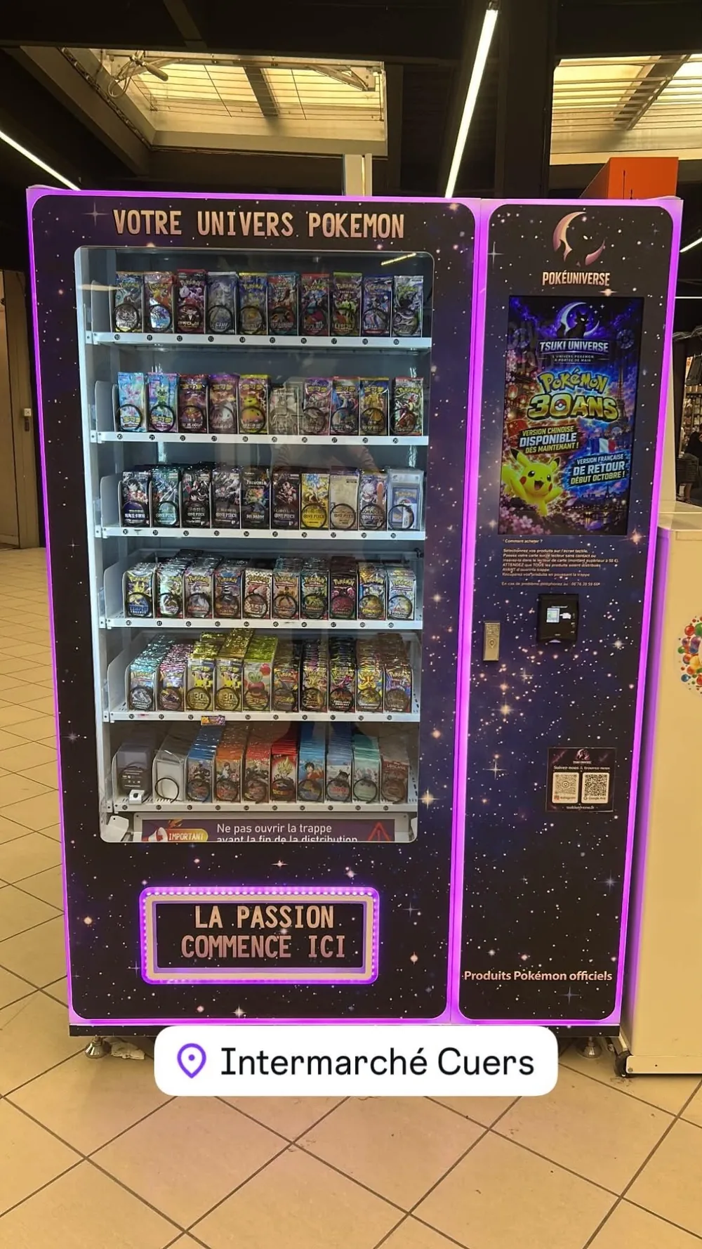 Distributeur automatique Tsuki Universe installé à Cuers