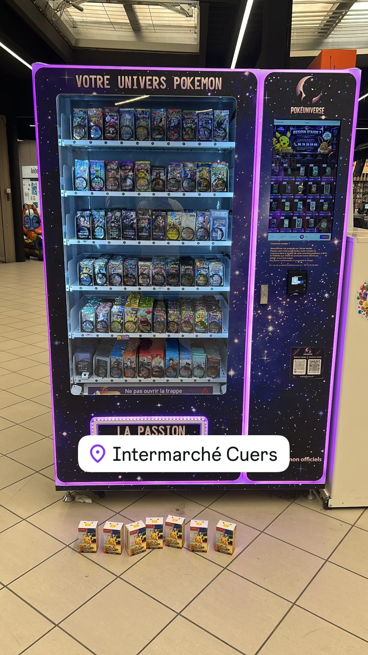 Machine Tsuki Universe de Cuers après le réapprovisionnement avec les bundles Pokémon 30 ans du 3 octobre 2026